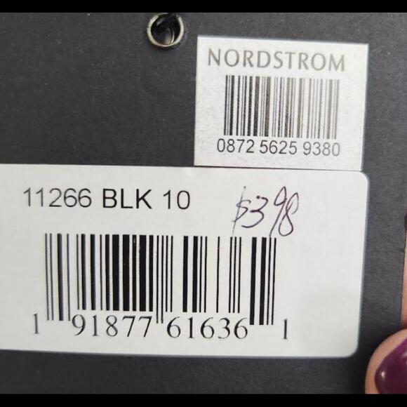 Mac Duggal 11266 $398.00, Sz 10 - Picture 6 of 6